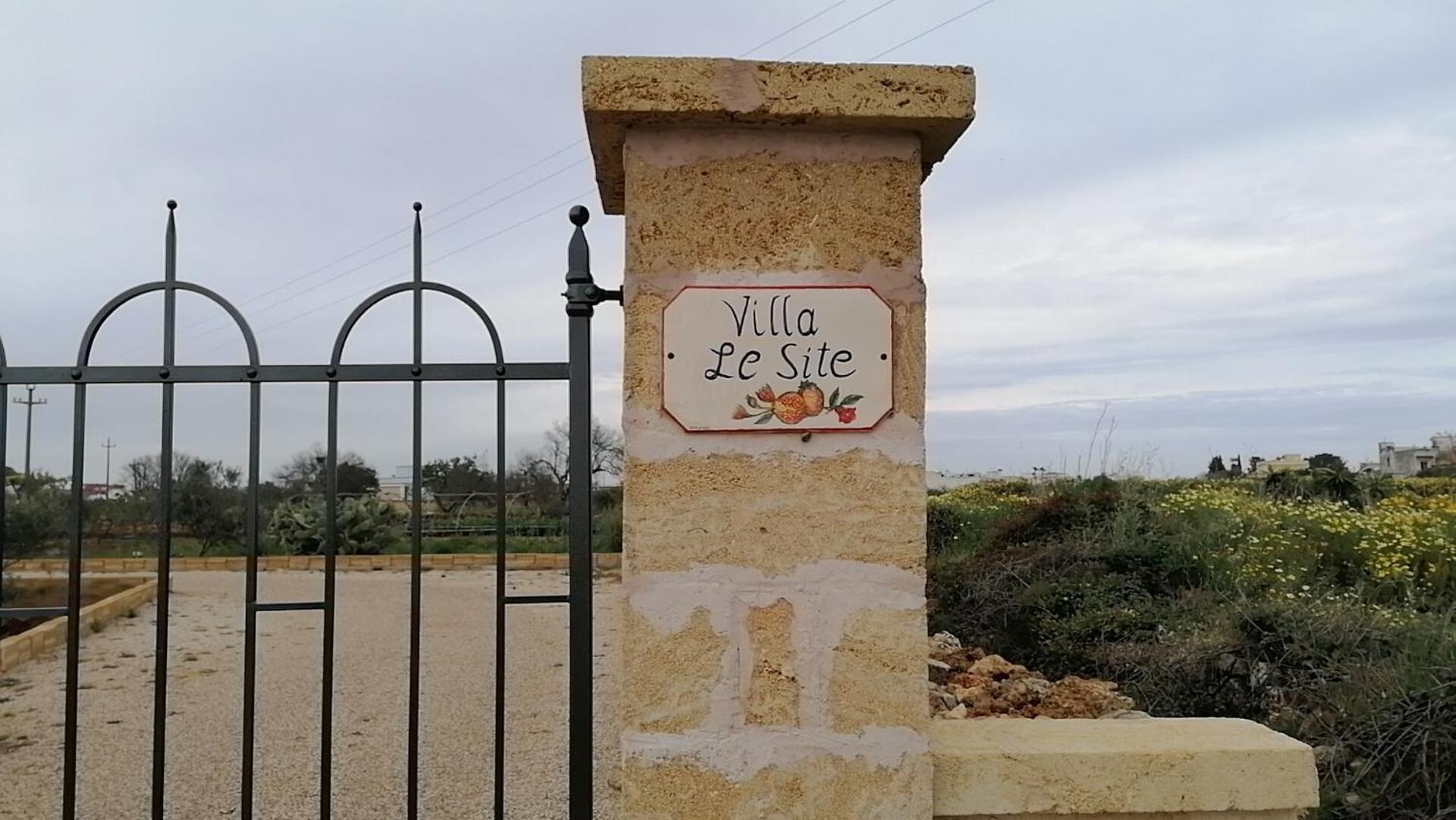 Villa Le Site Racale Exterior foto
